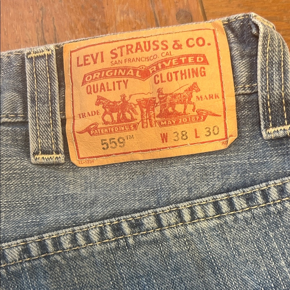 Levi's Classic Light Blue Relaxed Straight Jeans